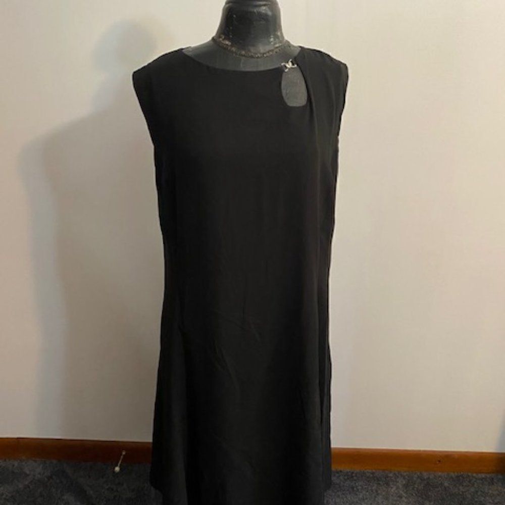 Compliment Black sleeveless fully lined flare dress, size 2X